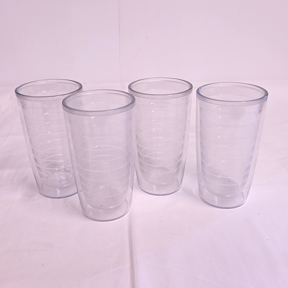Tervis Tumbler Set of 4 16oz Clear Insulated Double Wall Textured Ring Glasses